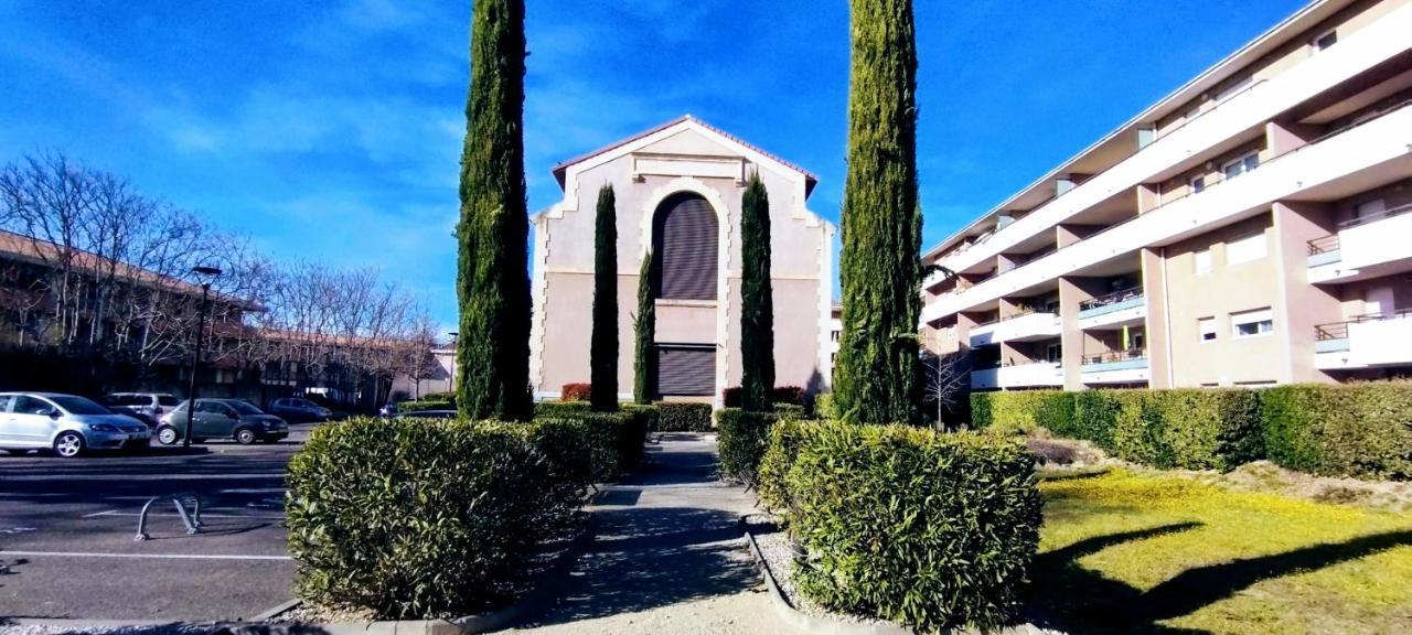Mambrillo Parking Netflix Disney Prime Avignon Kültér fotó