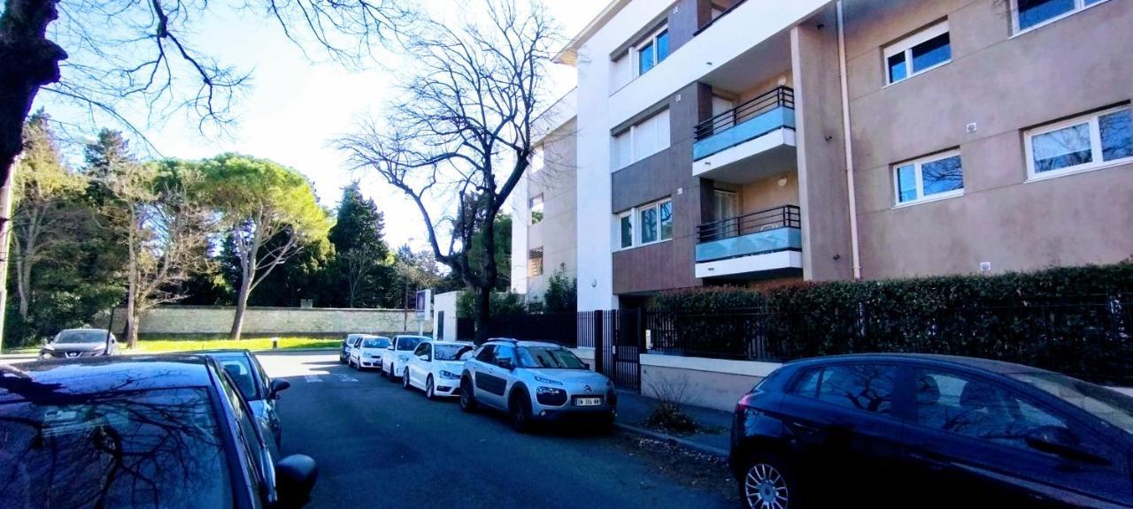 Mambrillo Parking Netflix Disney Prime Avignon Kültér fotó