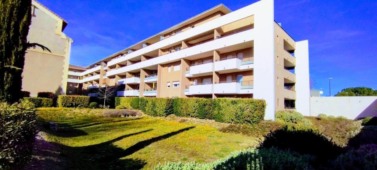 Mambrillo Parking Netflix Disney Prime Avignon Kültér fotó